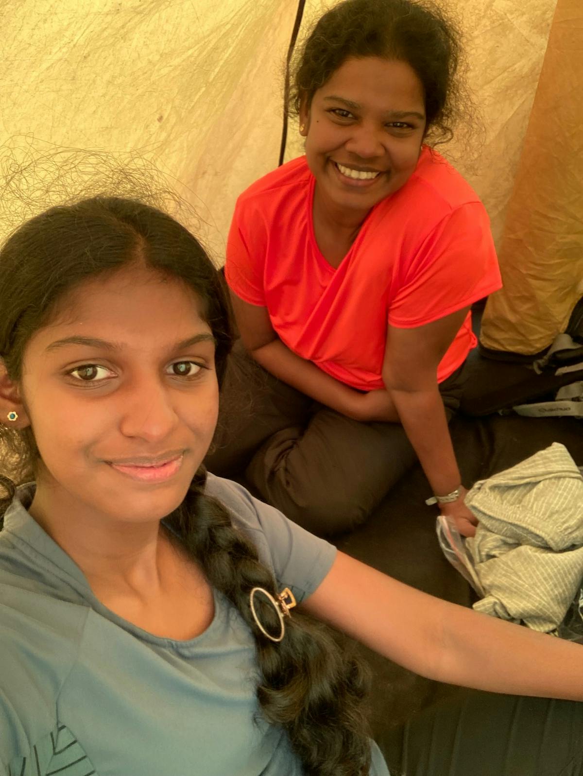 Merlin and her daughter in the Beas Kund campsite 