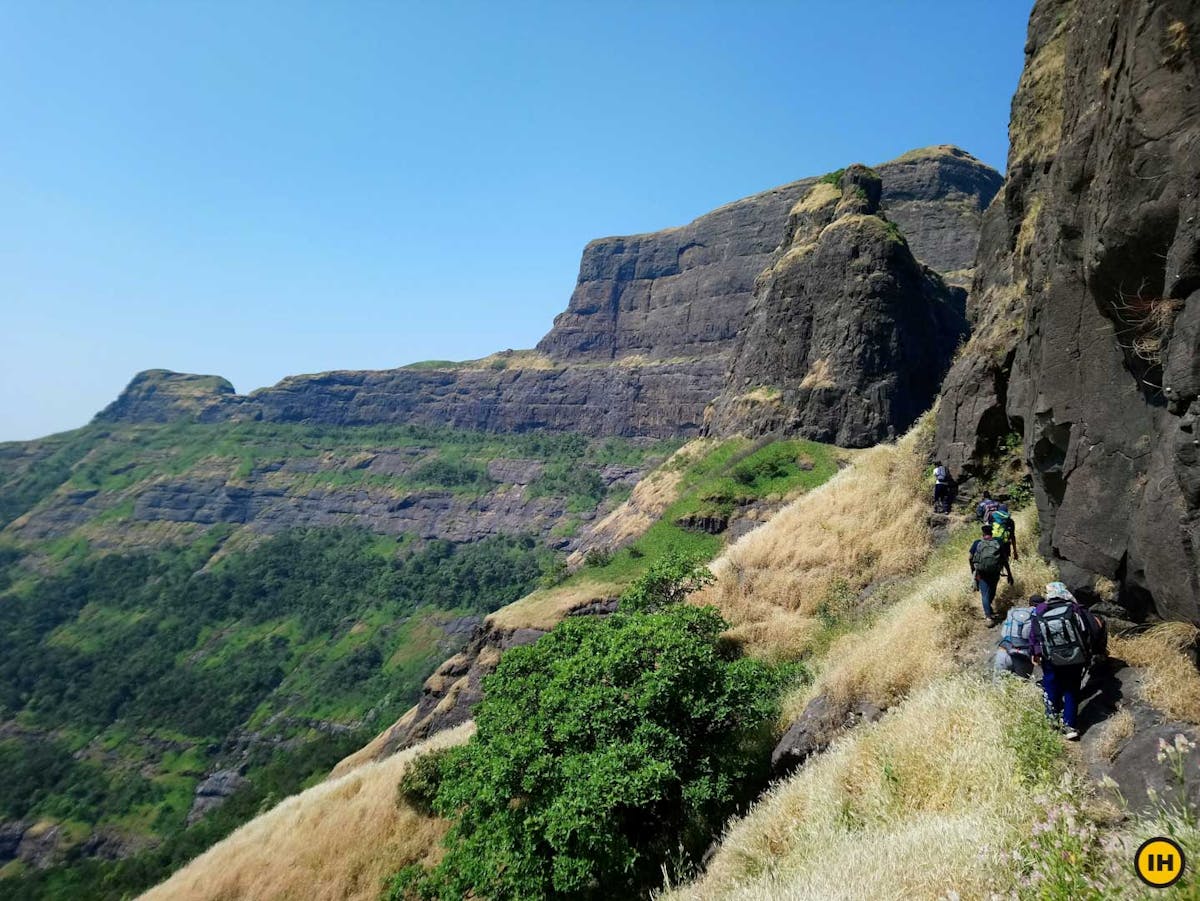 AMK Trek - Walking through the exposed section from Madankhind towards Kulang - Indiahikes - Nitesh Kumar