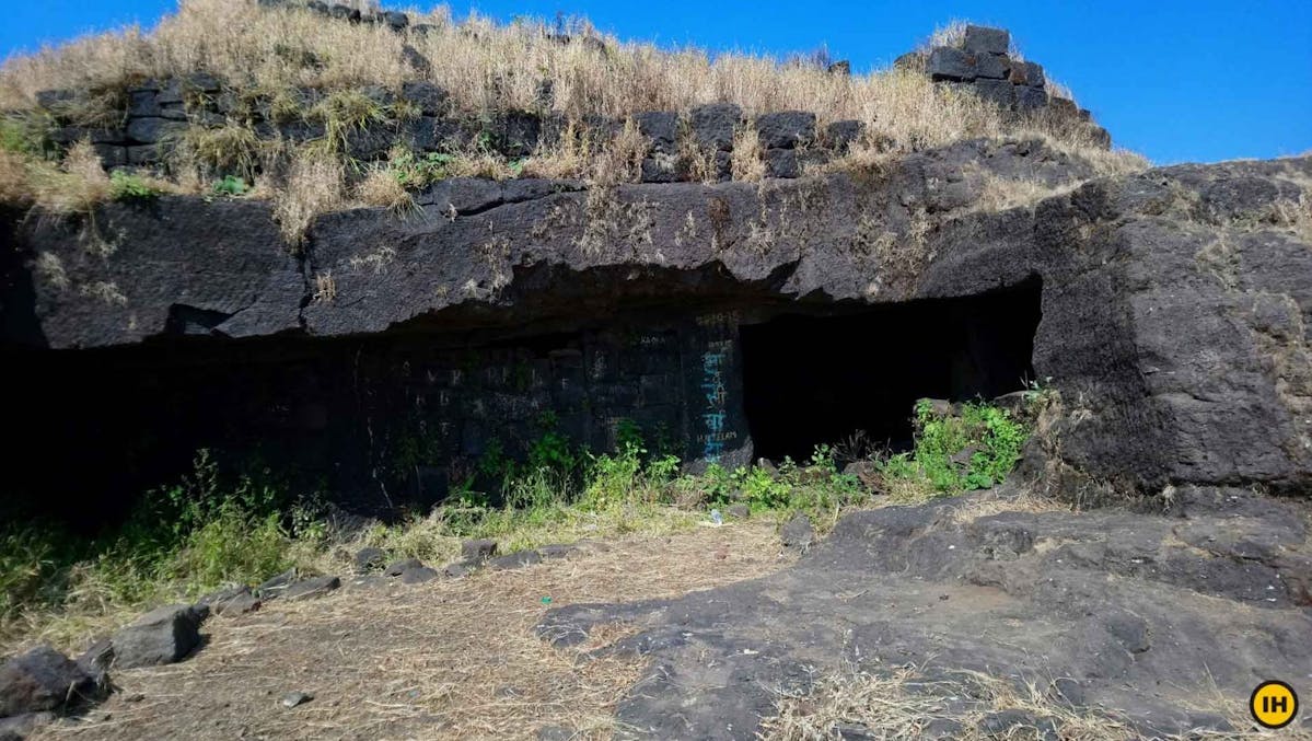 AMK Trek - The cave on Kulang fort which serves as a rest point - Indiahikes - Nitesh Kumar