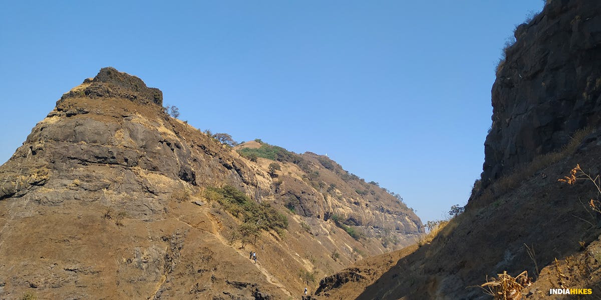 ridge . peb fort trek. Treks in maharashtra