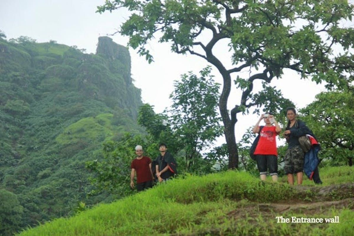 mahuli trek