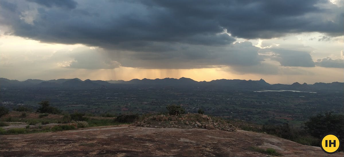 Sunset from Varlakonda fort. Picture by Saurabh Sawant