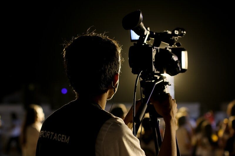  Cameraman waiting for shoot | Indian School of Acting