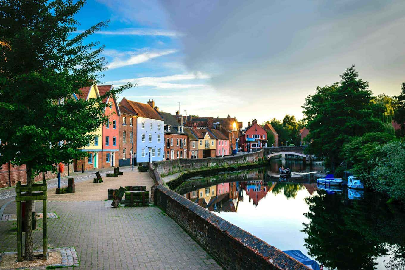 streets of Norwich near a water channel