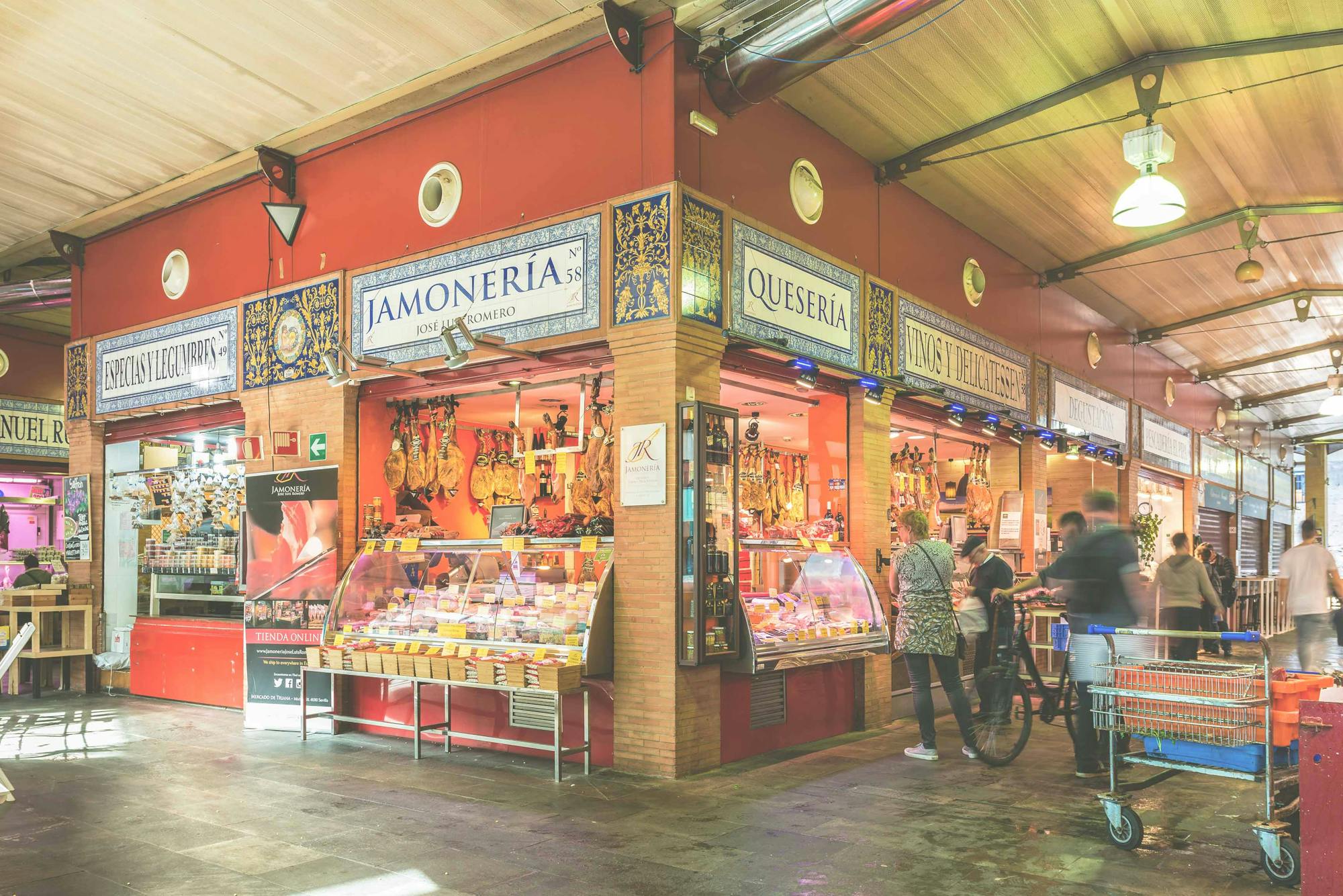 Discover Marbella's top 5 local markets