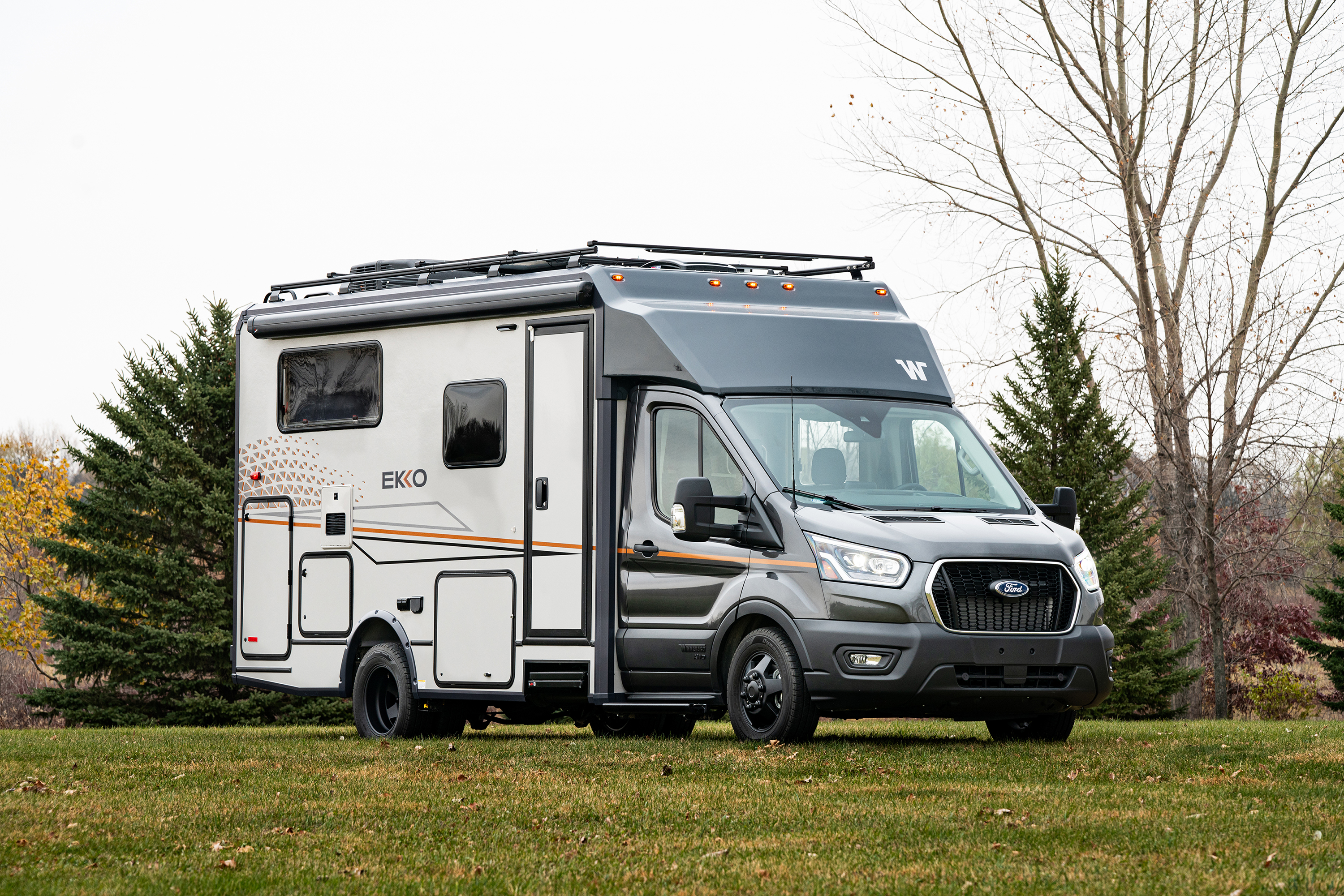 Winnebago Ekko RV RV Rental Indie Camper