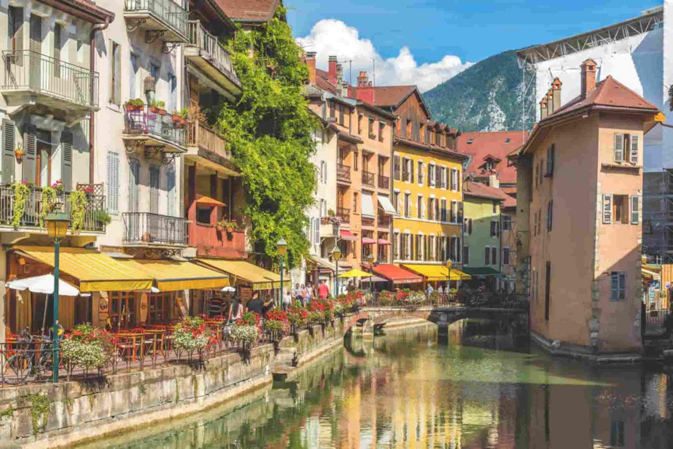 Colorful houses in Annecy, a South East France Road Trip destination