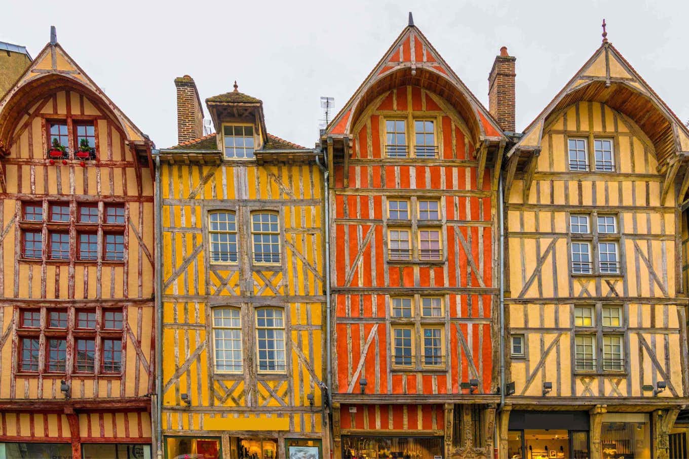 les maisons colorées à Troyes
