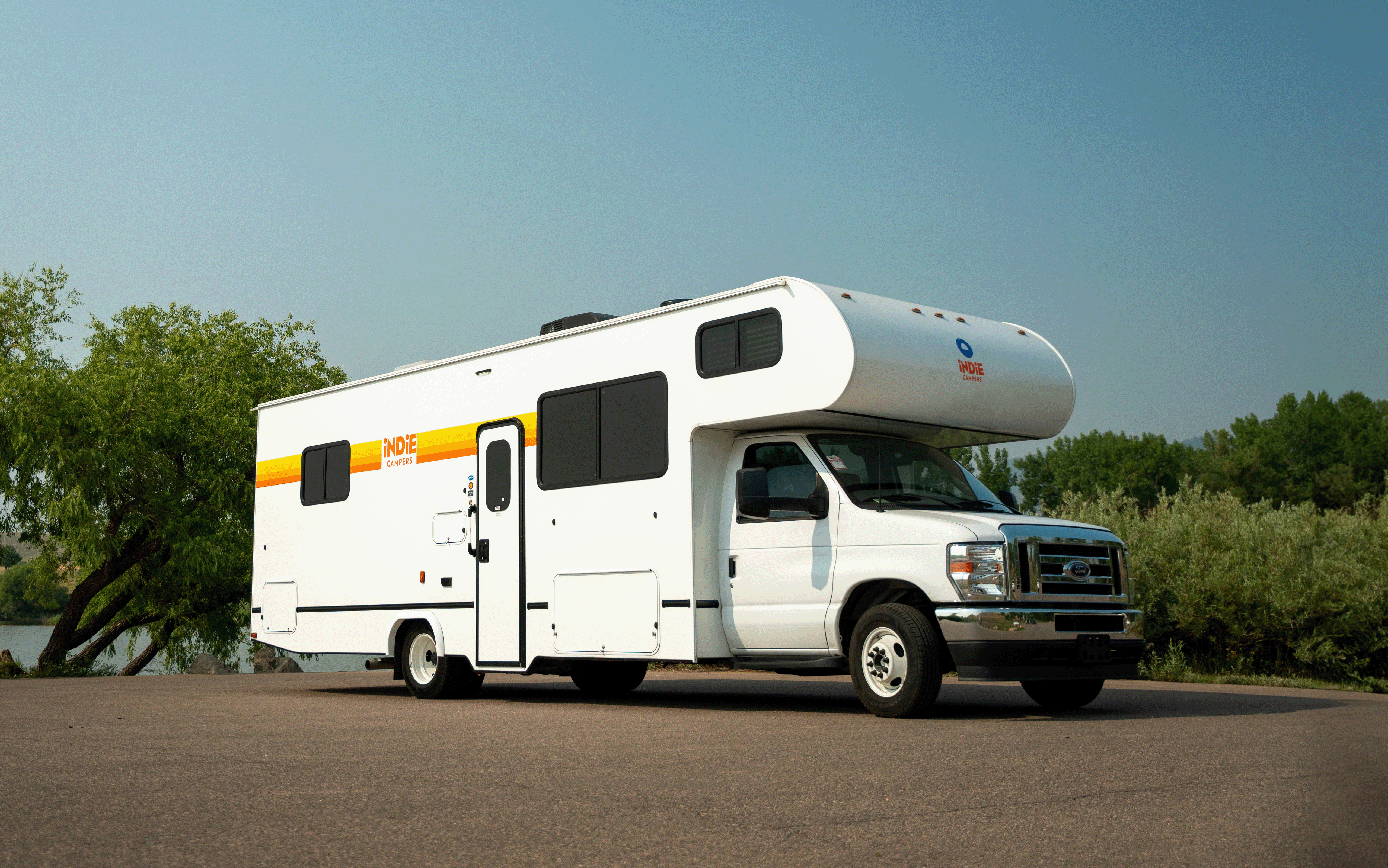 Conquest Plus (2024) Gulf Stream Conquest 6280LE | Indie Campers