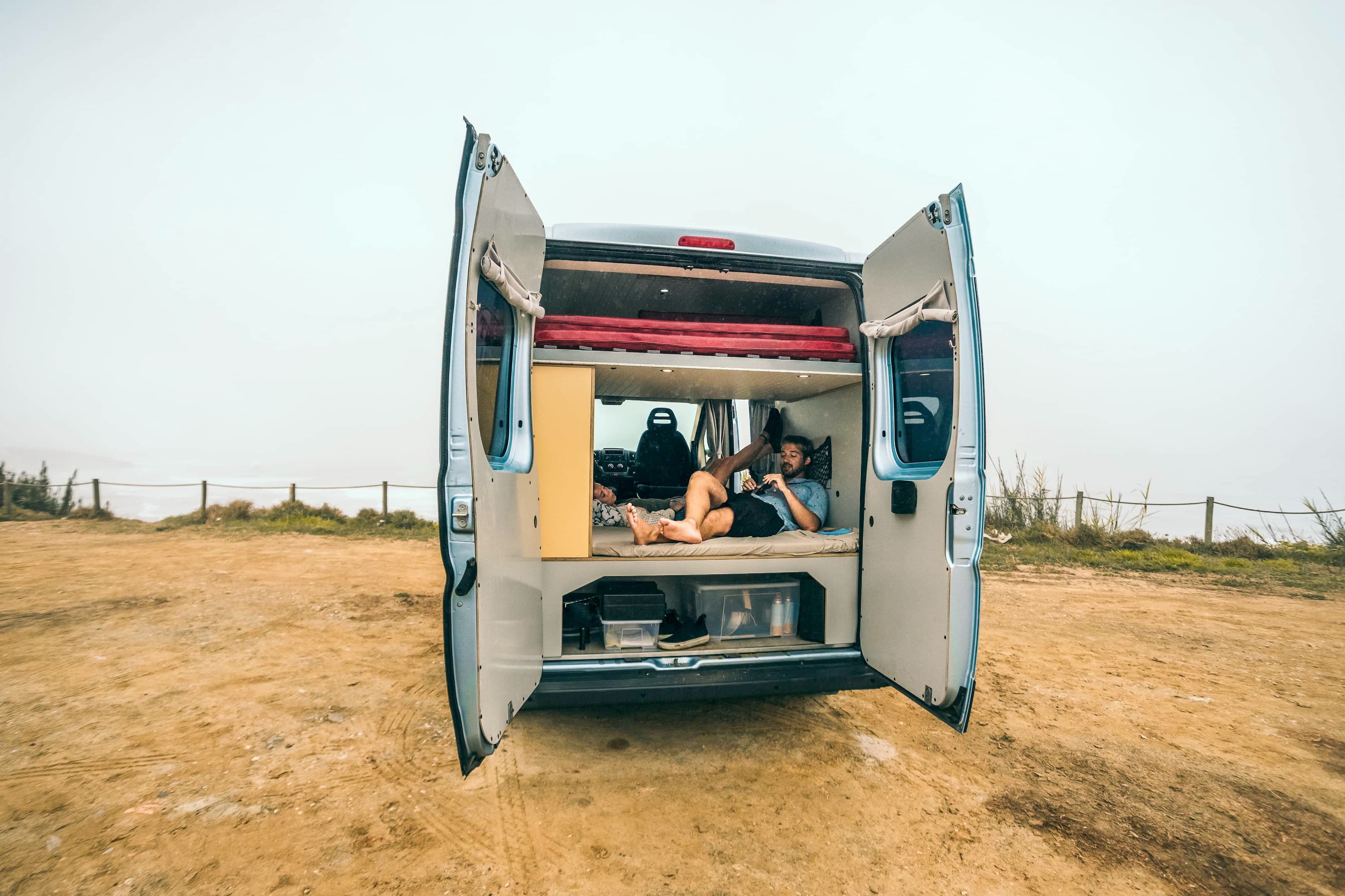 Sporty Aluguer de Autocaravana na Europa Indie Campers
