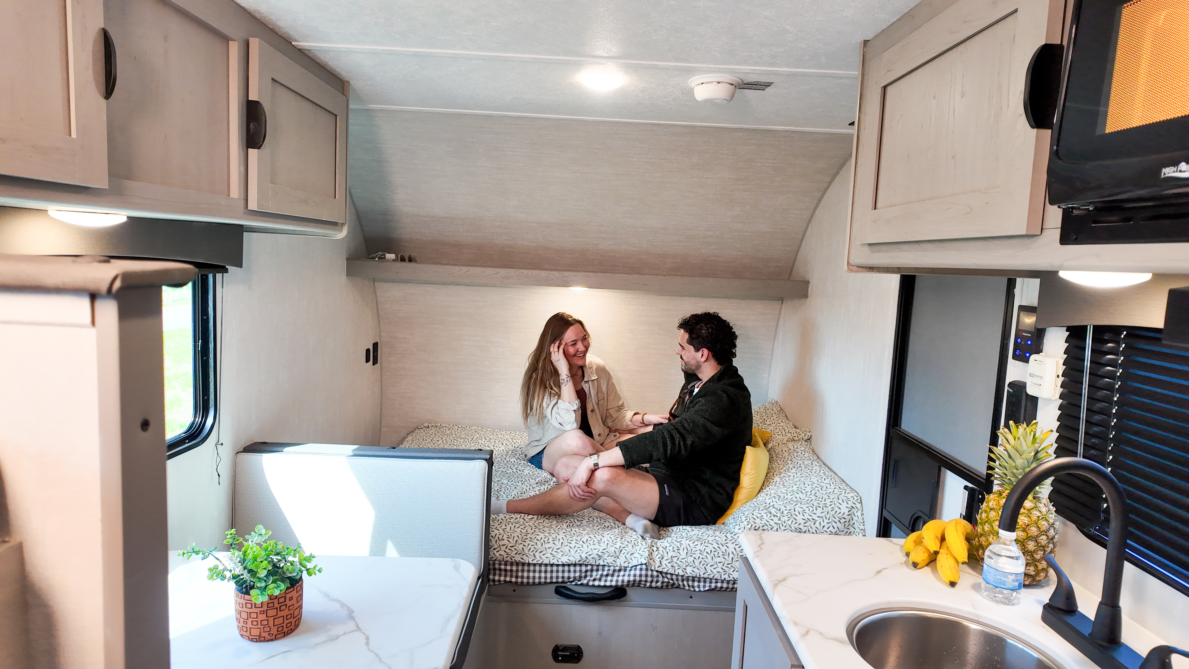 Trailer Towable NA Back Bed Lifestyle