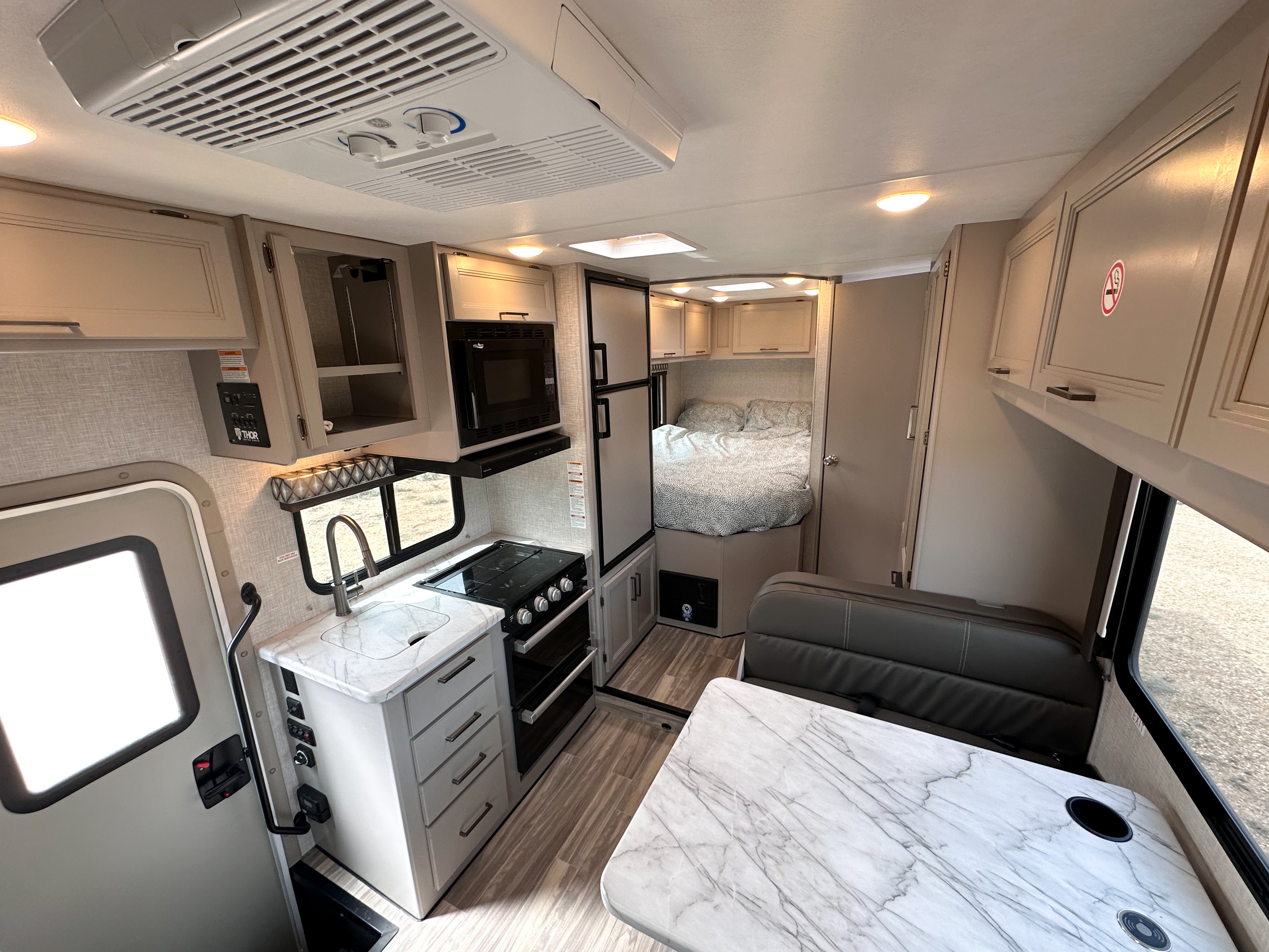 Comfort Standard (Automatic) – RVs, photo 4