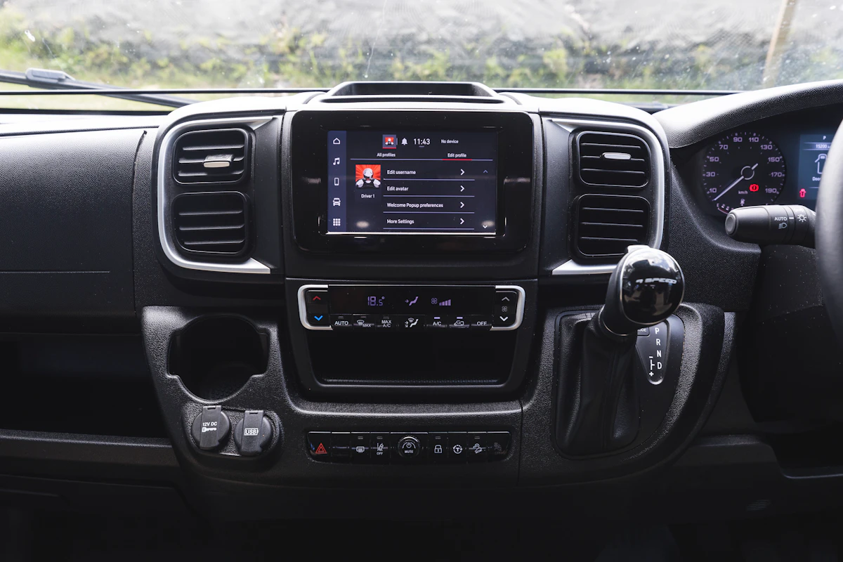 ACTIVE POP TOP OC COCKPIT SCREEN