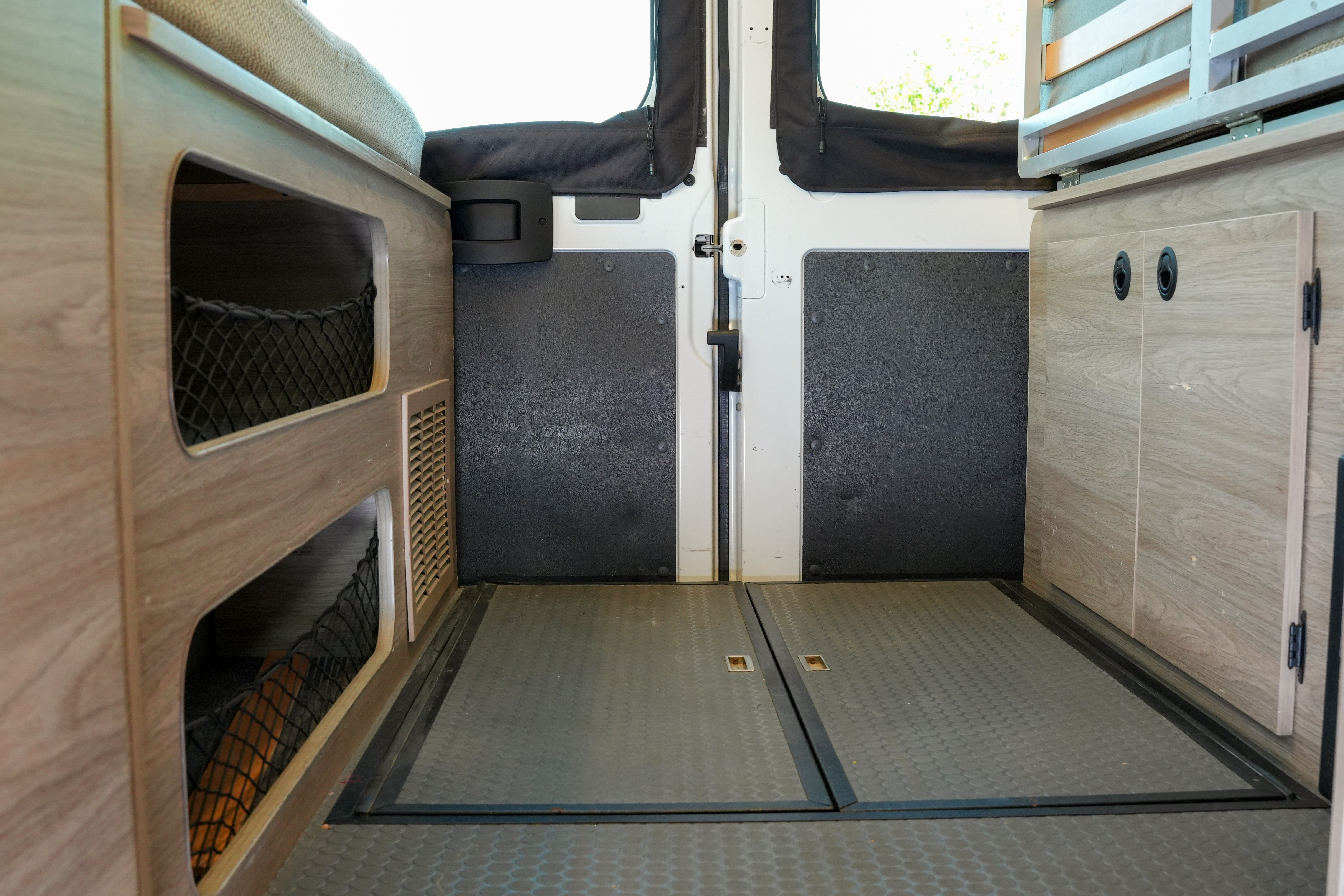 Active Pop Top NA Rear Storage 2