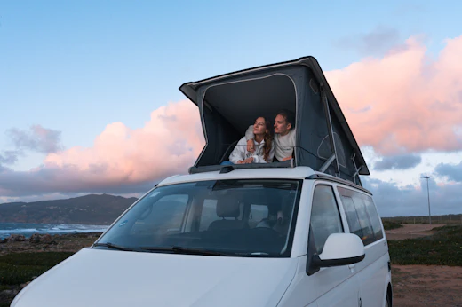 Alquiler de furgonetas camper y autocaravanas en Inglaterra