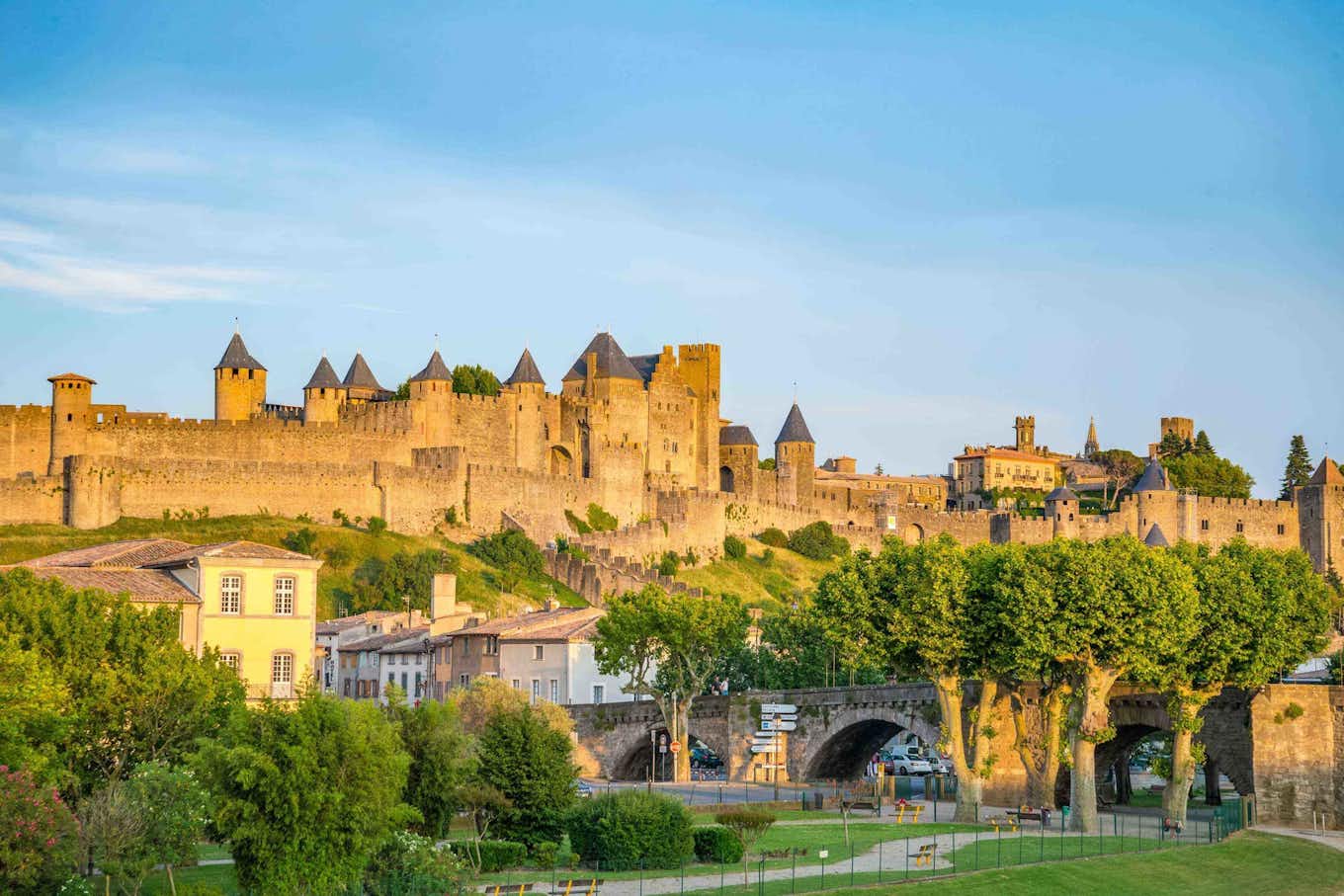 Vue d'un bâtiment historique de Carcassonne