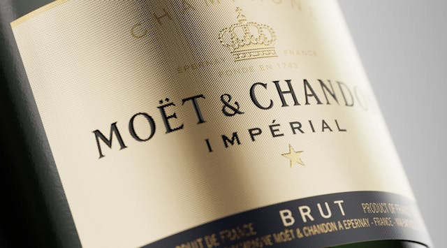 PRODUCT RENDER FOR MOET & CHANDON