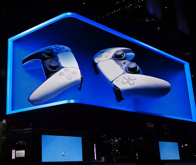 Sony PS5 by Inertia Studios