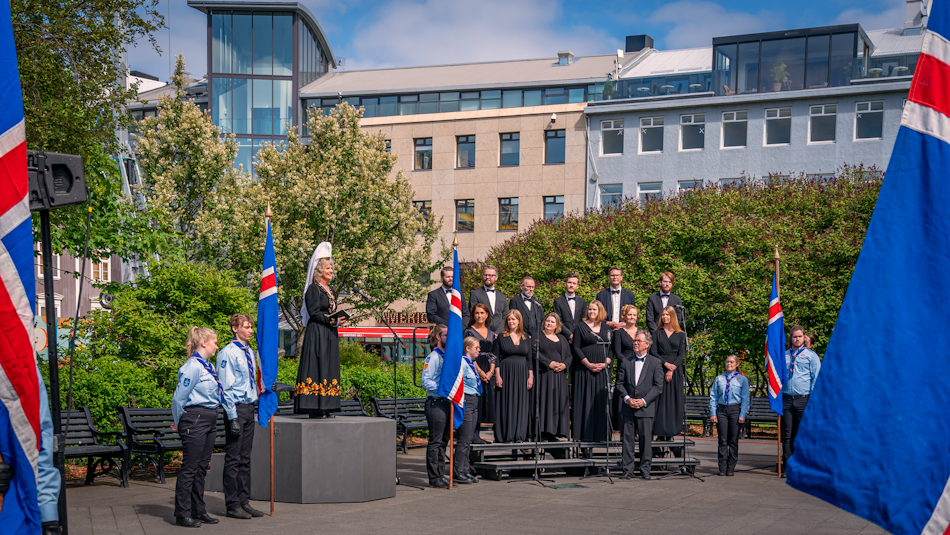 June 17th: Iceland's Independence Day and The Lady of the Mountain (Icelandic: fjallkonan)