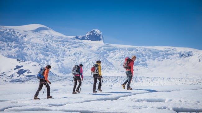 Iceland bucket list adventure on Breiðamerkurjökull Glacier
