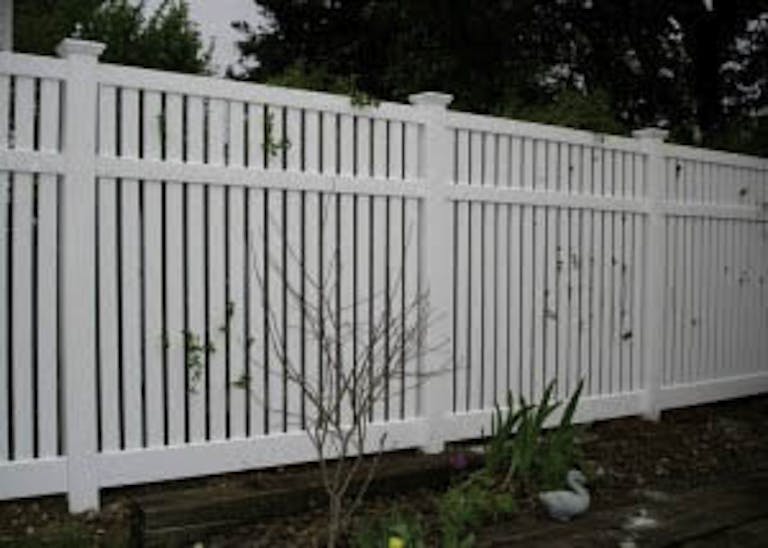 Cardinal-Fence-and-Supply-wooden-fence