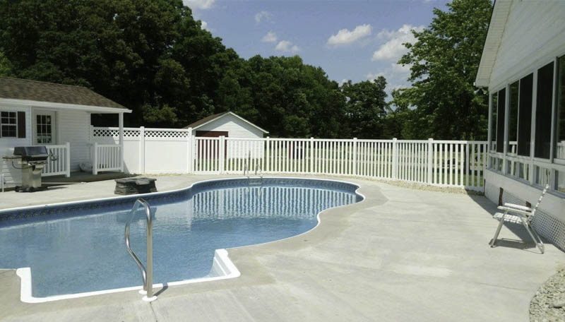 The-Fence-Company-Inc-steel-fence