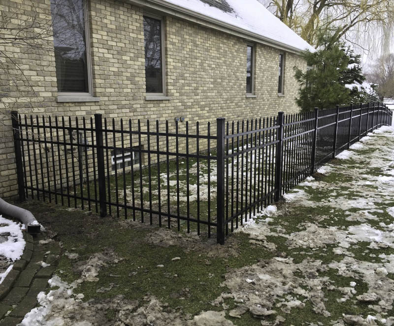 Acorn-Fence-&-Construction-Inc.-steel-fence