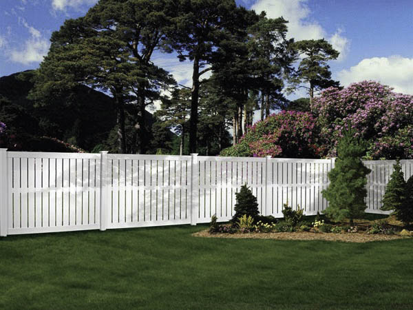 C&C-Fence-Company-and-Lady-Fencer,-Inc.-Vinyl Fence