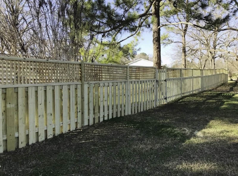 Freedom-Fence-Builders-LLC-Wooden Fence