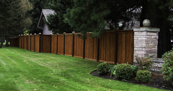 Premier-Fence-Company-Inc.-vinyl-fence