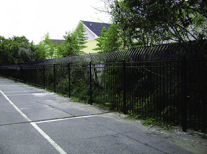 JB-Fence-&-Fabrication-Iron Fence