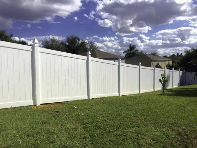 Bossco-Enterprises-Inc/-Complete-Custom-Fence-vinyl-fence