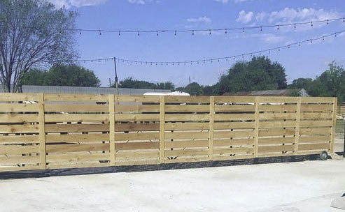 Terry-Moreland/-Moreland-Fence-wooden-fence