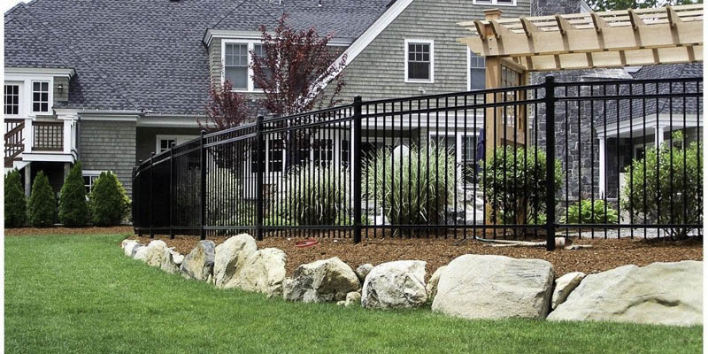 Van's-Fence-steel-fence