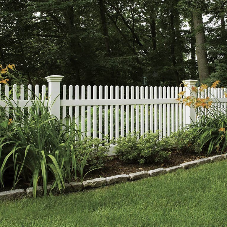 Peerless-Fence-Group-wooden-fence
