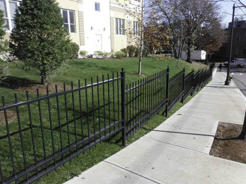 Steelco Chain Link Fence Erecting Co. Steel Fence