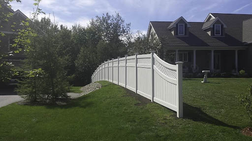 Central-Fence-&-Deck-composite-fence