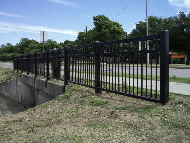 Sav-On-Fence-Iron Fence