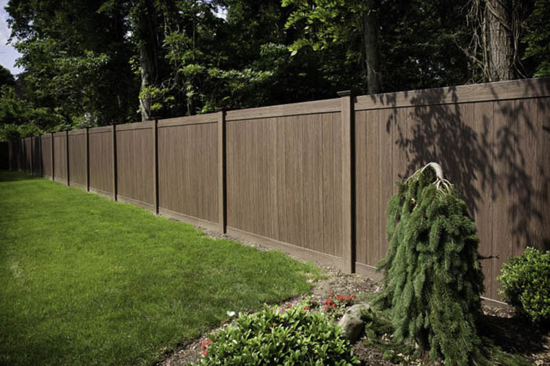 Big-Woody's-Fence-Inc.-wooden-fence