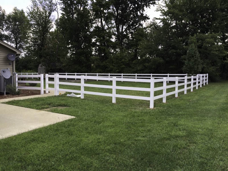 Colonial Post and Fence Picket Fence