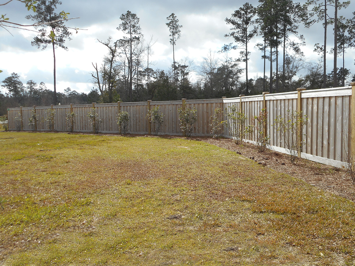 A 1  Fence  &  Patio  Inc.  wooden  fence