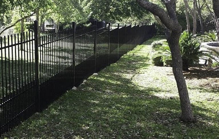Dominion-Fences-&-Decks-Iron Fence