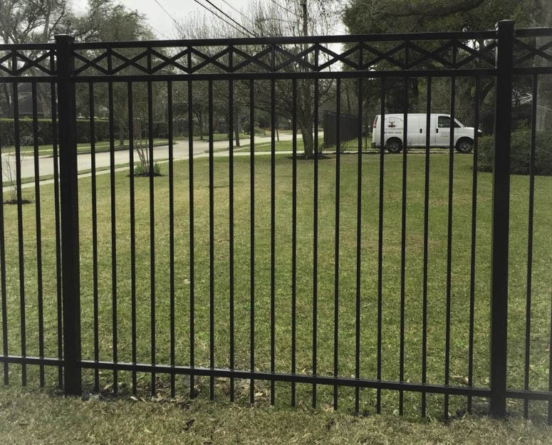 Roman's-Fence-Co.-Inc.-Iron Fence