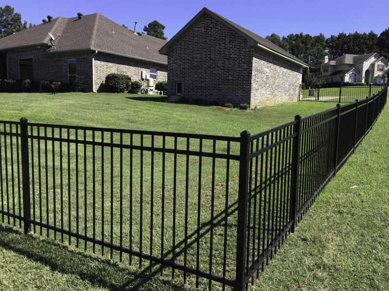 A&L-Fence-Co.-Inc.-steel-fence