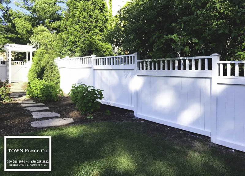 Town-Fence-Company-composite-fence