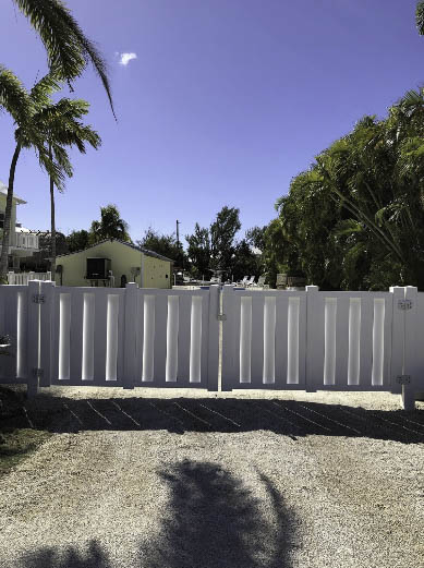 Island Fence Custom Fence