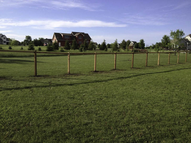 Croix Area Fence Chain-Link Fence