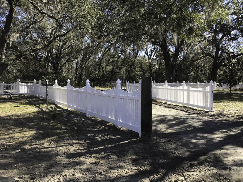 C&S-Fence-and-Gate-Inc.-vinyl-fence