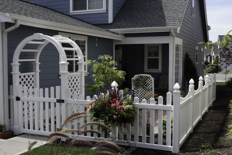 Economy Fence Center Custom Fence