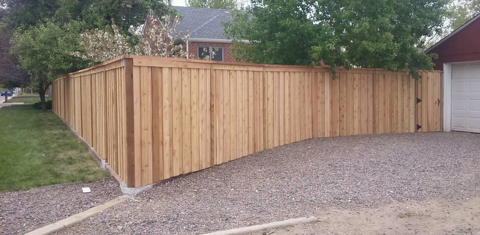 Metro-Fence-Company-Inc.-wooden-fence